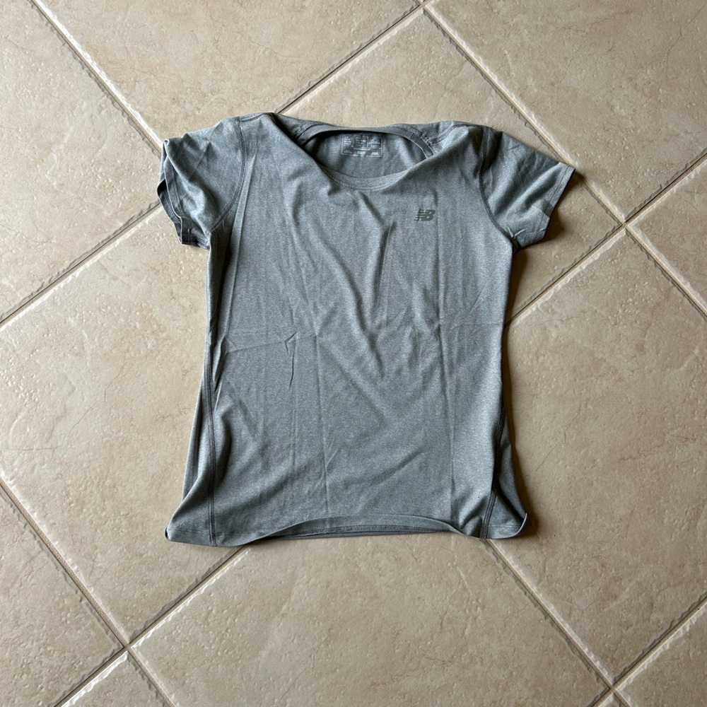 Gray Women's Top, new balance workout top